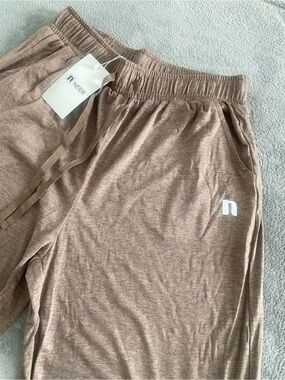NEER Women’s Capri Lounge Pants Medium Taupe Brown Drawstring 3 Pocket Casual